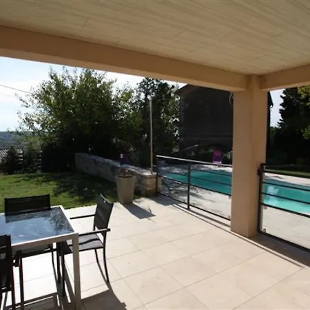 Modern Near River In Villa Vagnas
